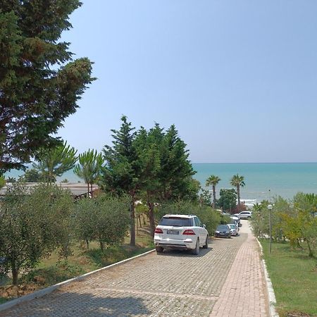 Plazhi Gjeneralit - Small Cabins - Bungalows - Apartaments - Villas - Suite Kavaje Εξωτερικό φωτογραφία